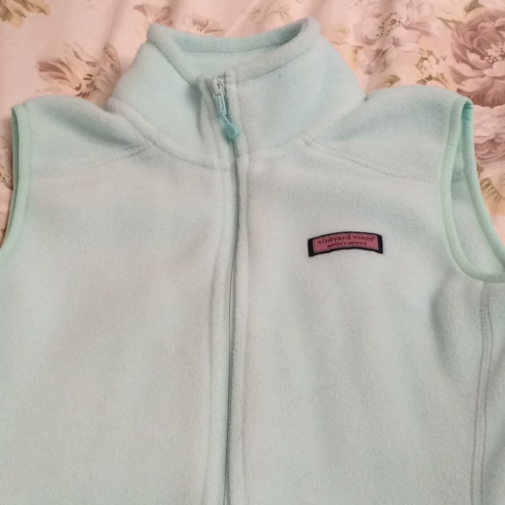 Vineyard vines vest